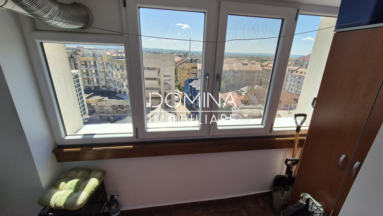 Vânzare apartament 3 camere - Ultracentral – situat în Târgu Jiu, Strada Unirii