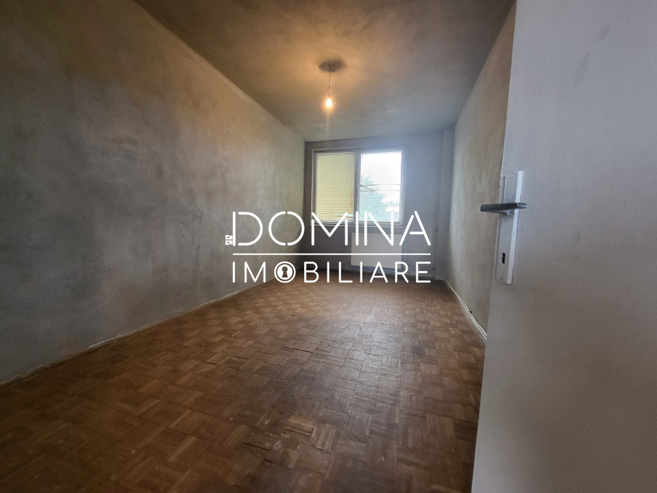 Vânzare apartament cu 3 camere, strada Garofiței, zona 1 Mai
