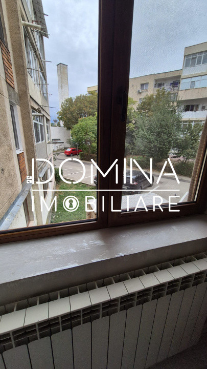 Vânzare apartament 3 camere, decomandat, etaj 1, strada Zambilelor, Târgu Jiu