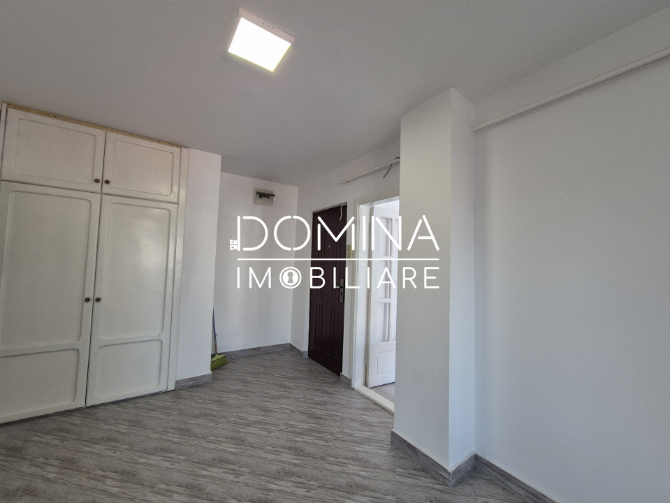 Vânzare apartament central, 3 camere+boxă, situat în Târgu Jiu, strada Cerna