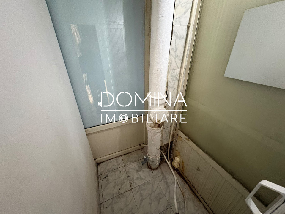 Închiriere spațiu comercial situat în Târgu Jiu, Piața Centrală