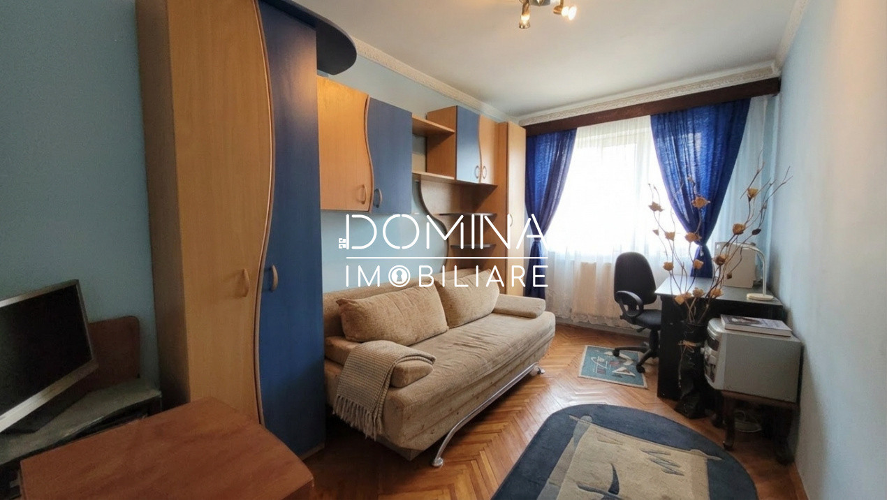 Vânzare apartament 4 camere, et.2,  situat în Târgu Jiu, Aleea Plopilor
