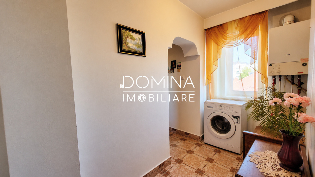 Vânzare apartament 4 camere, et.2,  situat în Târgu Jiu, Aleea Plopilor