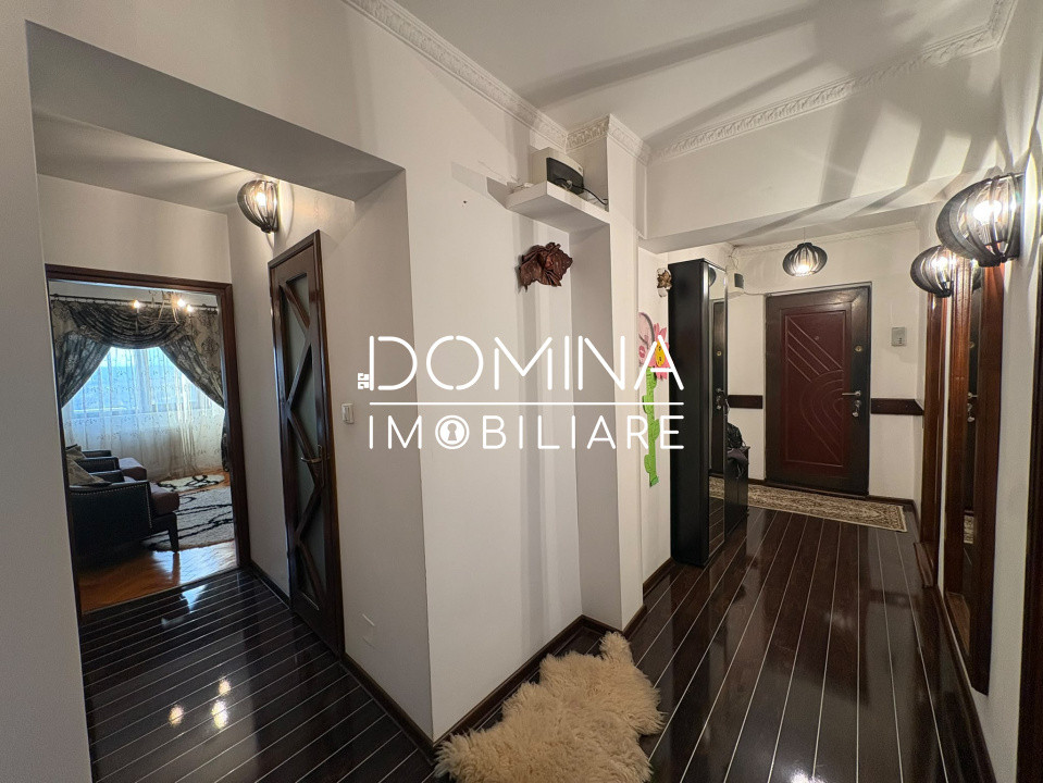 Închiriere apartament 4 camere, 87 mp, ultracentral, vizavi de Piața Centrală