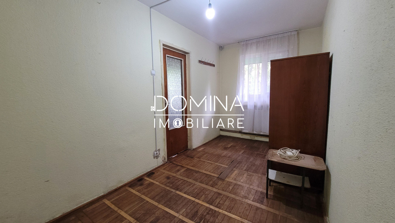 Vânzare apartament 2 camere, parter, liber, în Târgu-Jiu, strada Olari