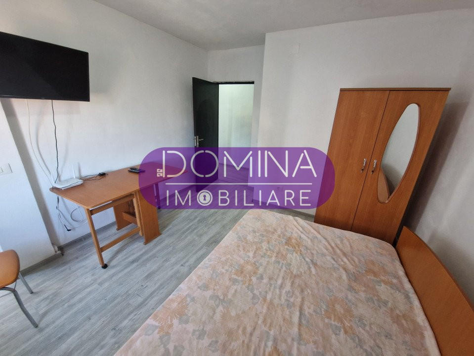 Vânzare garsonieră  în Târgu Jiu, strada Meteor -în apropierea Pieței Centrale