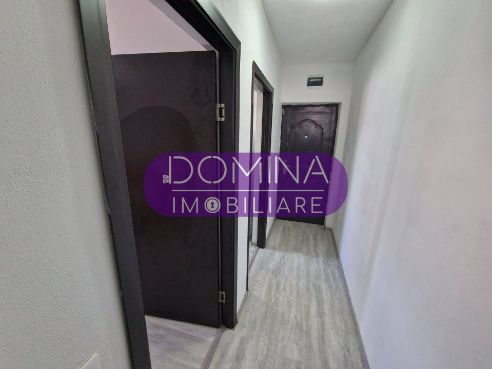 Vânzare garsonieră  în Târgu Jiu, strada Meteor -în apropierea Pieței Centrale