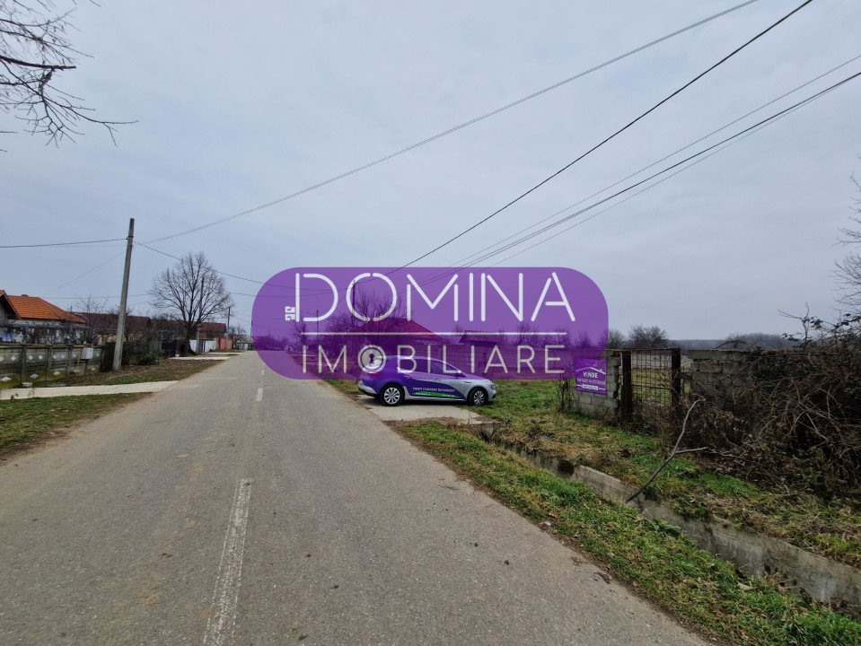 Vânzare teren intravilan 2347 mp situat în Curtișoara