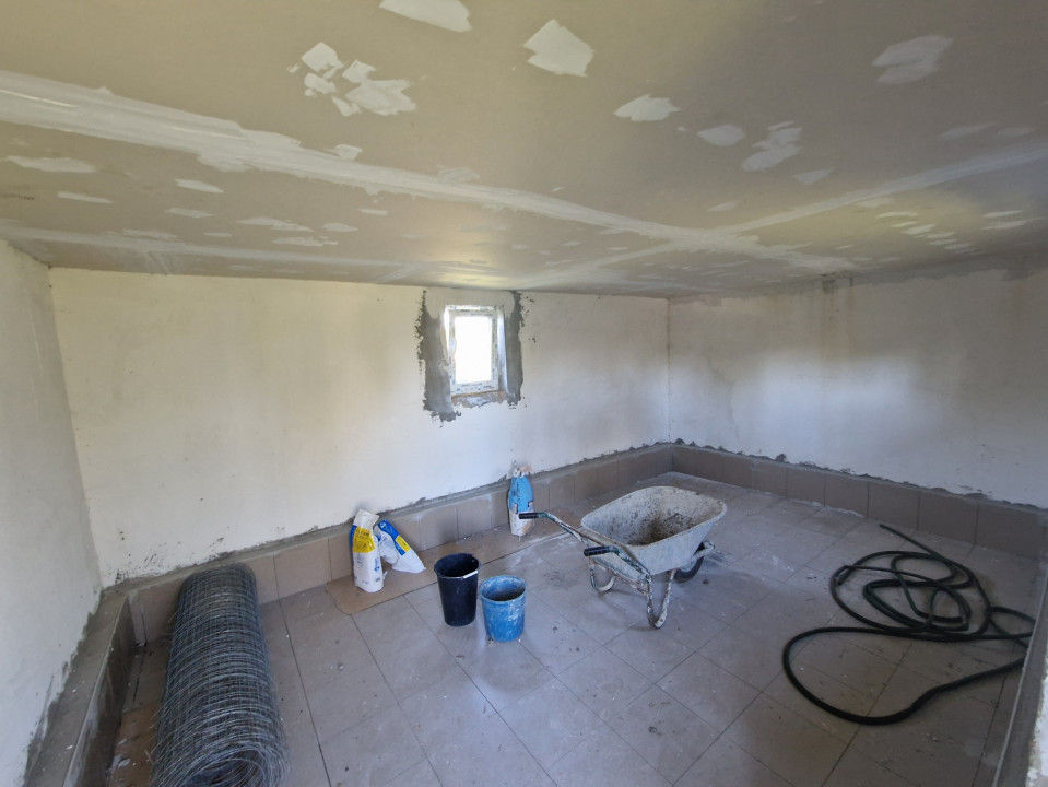 Vânzare proprietate situată în Comuna Dănești, sat Ungureni