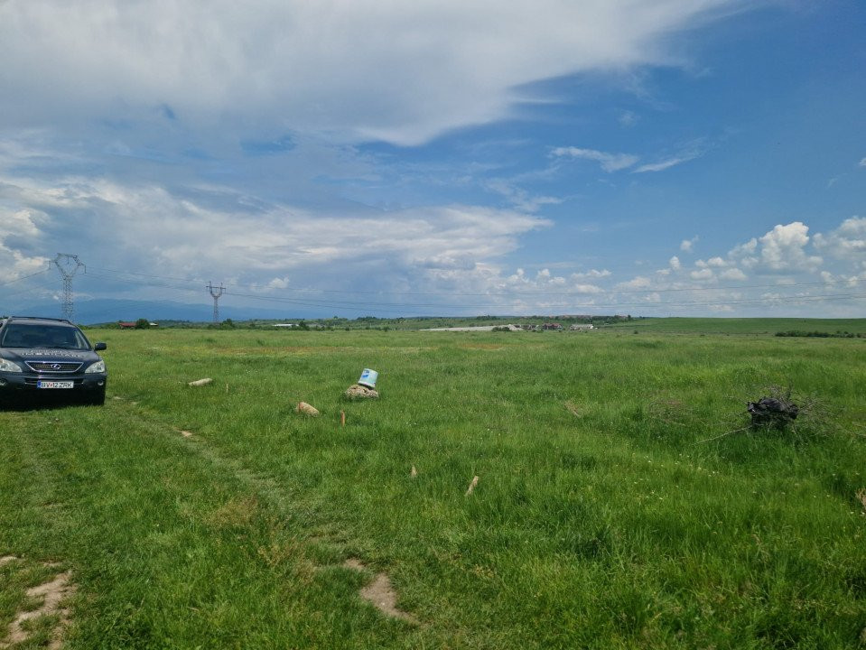 Vânzare teren extravilan situat în Târgu Jiu, strada Ciocârlău