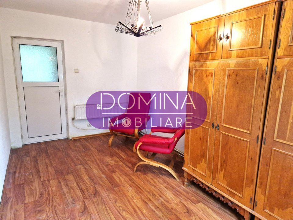 Închiriere apartament 3 camere, situat în Târgu Jiu, Aleea Garofiței