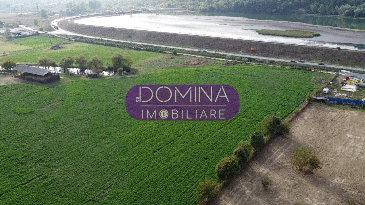 Vânzare teren situat în Târgu Jiu, strada Academician Petre Brâncuși