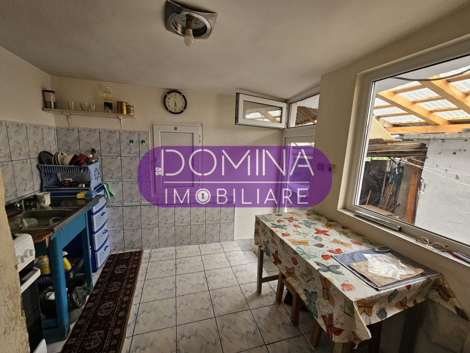 Vanzare casă situată în Tg Jiu, strada Panduri - în apropierea Pieței Centrale