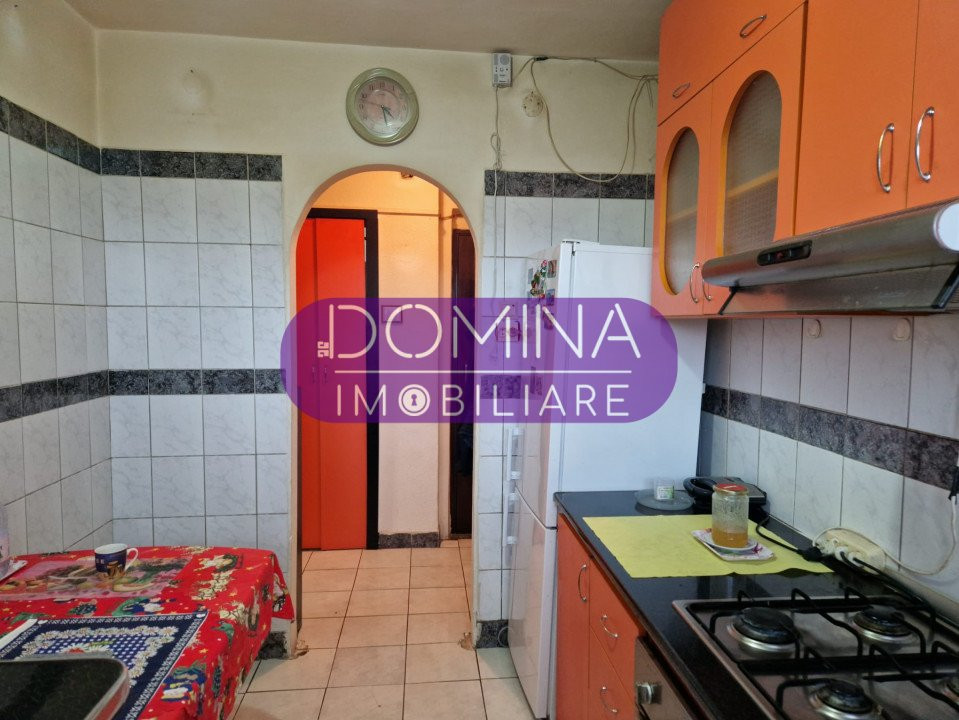 Vânzare apartament 2 camere strada Slt.Mihai Cristian Oancea - zonă centrală