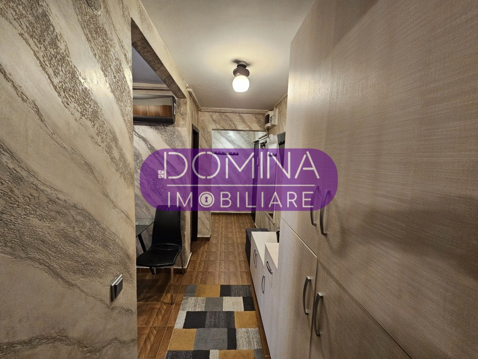 Vânzare apartament 3 camere *etaj 1* situat în Târgu Jiu, strada Nicolae Grigore