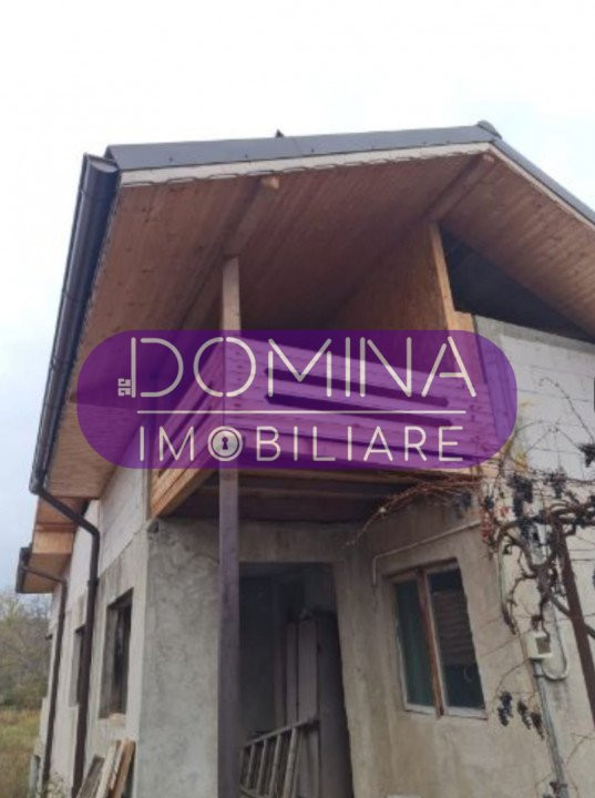 Vânzare proprietate situată în comuna Stănești, sat Stănești