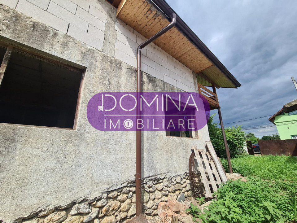 Vânzare proprietate situată în comuna Stănești, sat Stănești