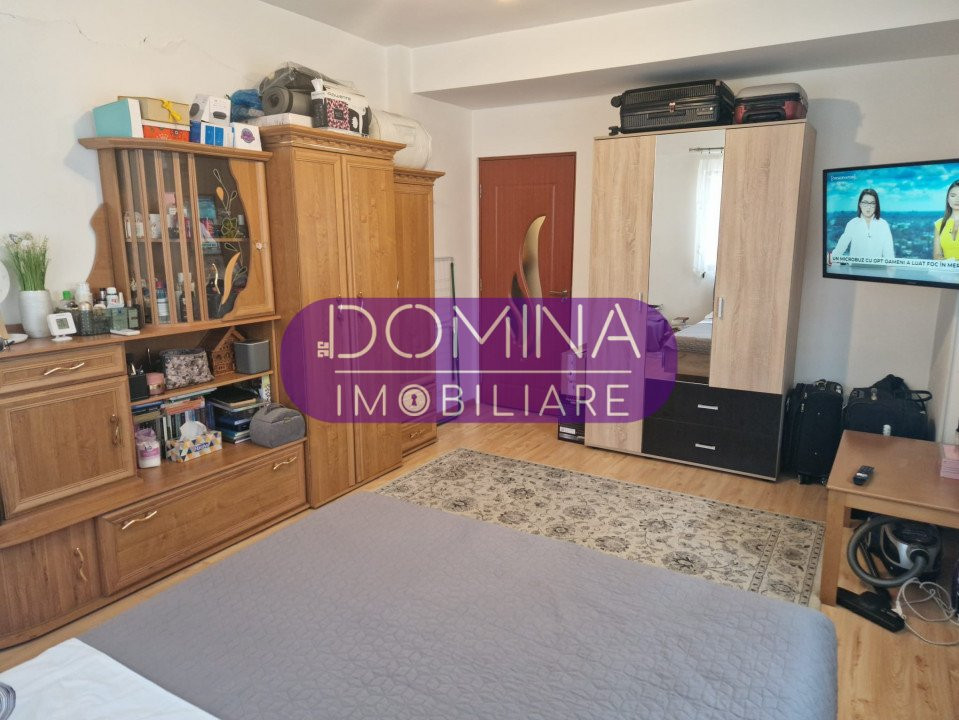 Vânzare garsonieră confort 1, situată în Târgu Jiu, strada 23 August