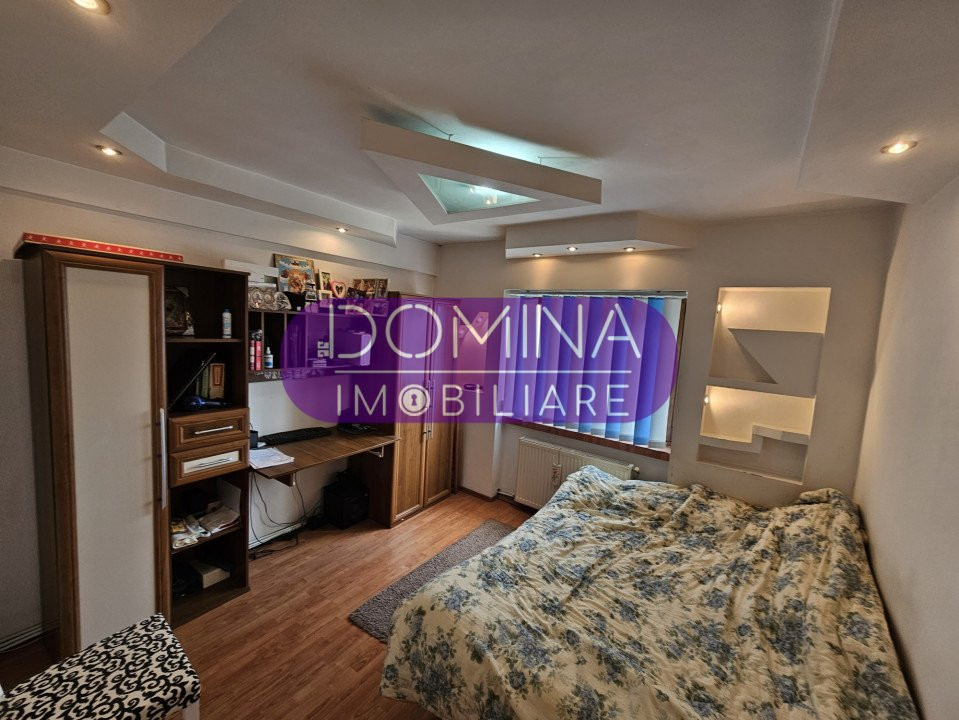 Vânzare apartament 2 camere, situat în Târgu Jiu, strada Revoluției 