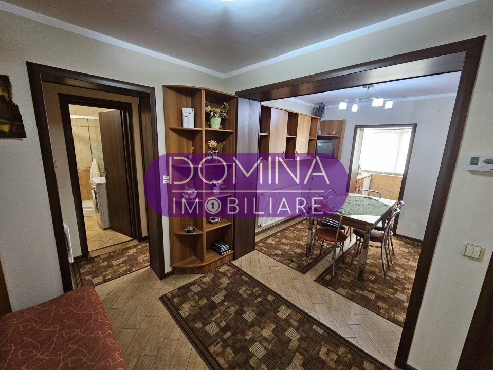 Vânzare apartament 2 camere - etaj 1,  str. 22 Decembrie 1989 ( zona 8 Mai)