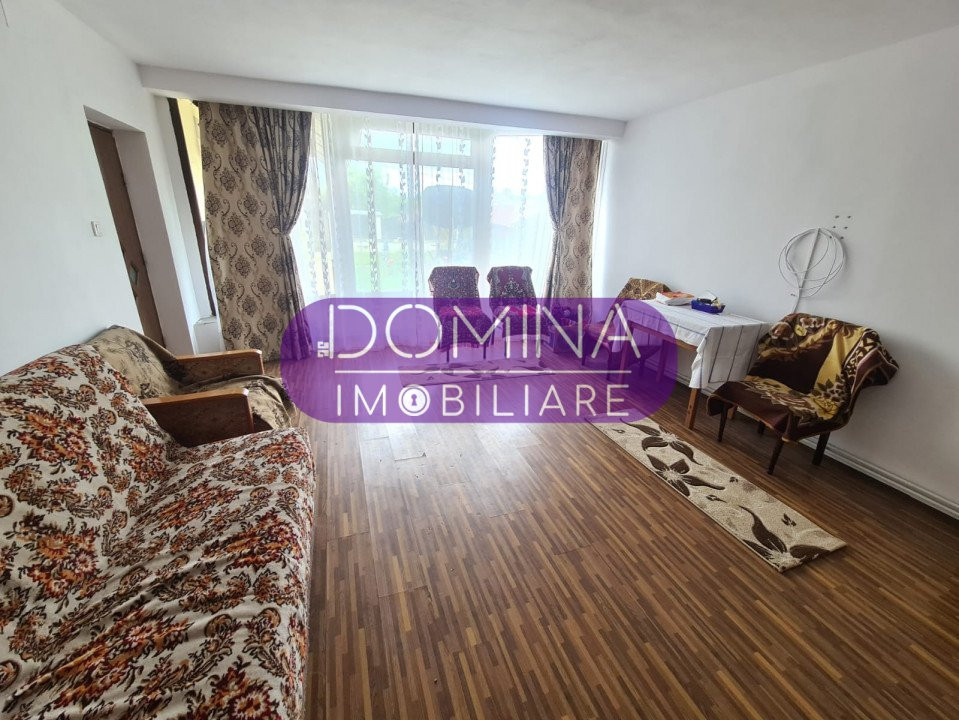 Vânzare casă P+1, situată în Comuna Arcani, sat Câmpofeni