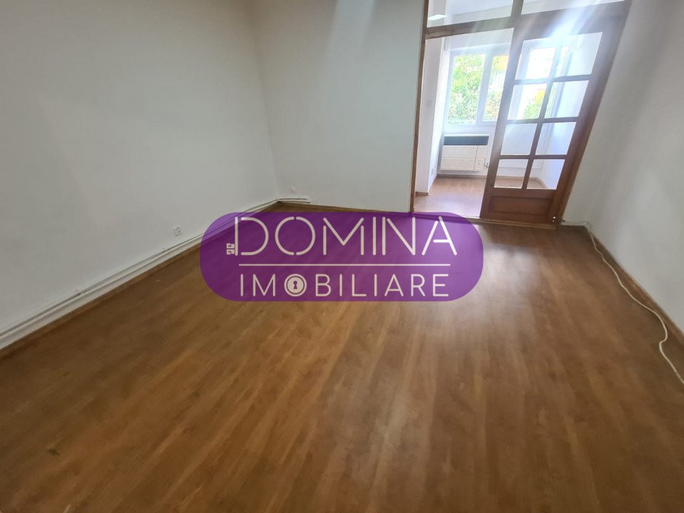 Vânzare garsonieră confort 1, situată în Târgu Jiu, etaj 1, strada Zambilelor