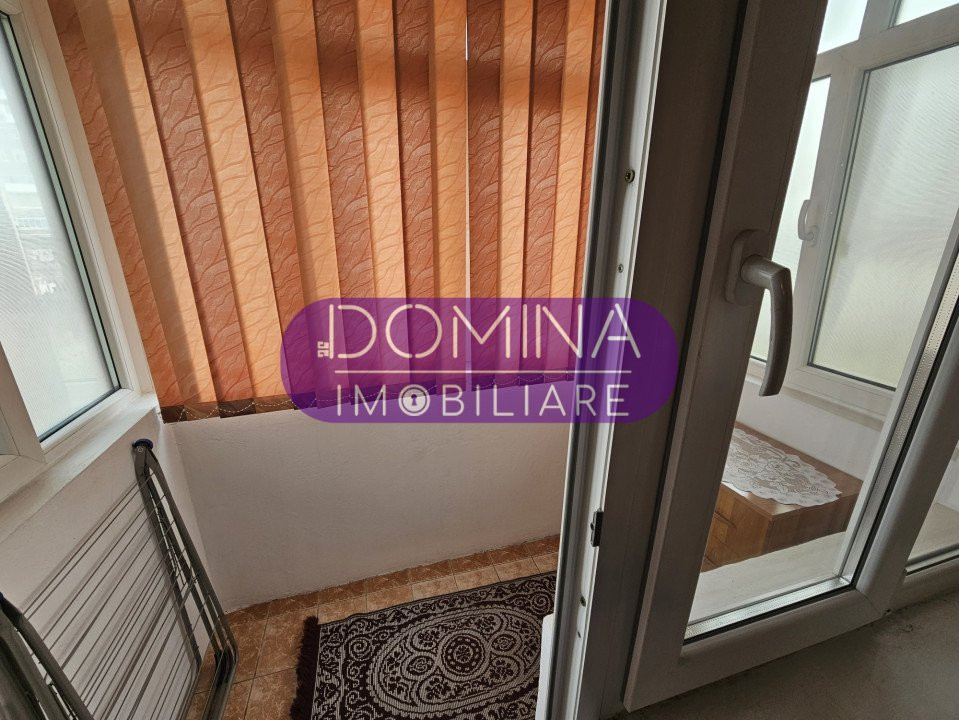 Vânzare apartament 3 camere, Aleea Plopilor - zona 9 Mai