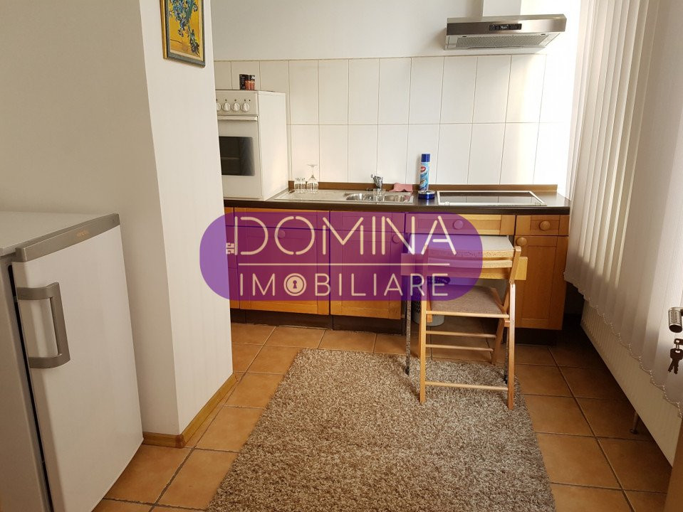 Închiriere apartament 2 camere situat în zona Hotel Gorj, str. Alexandru Vlahuță