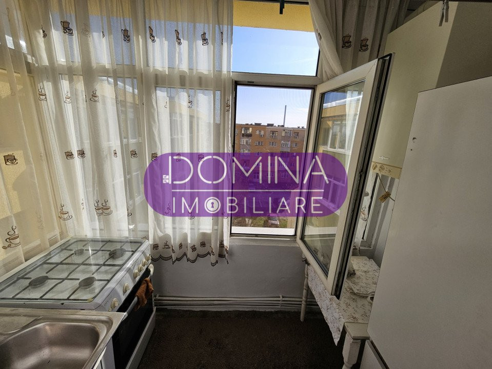 Închiriere apartament 2 camere, situat în Târgu Jiu, strada Revoluției