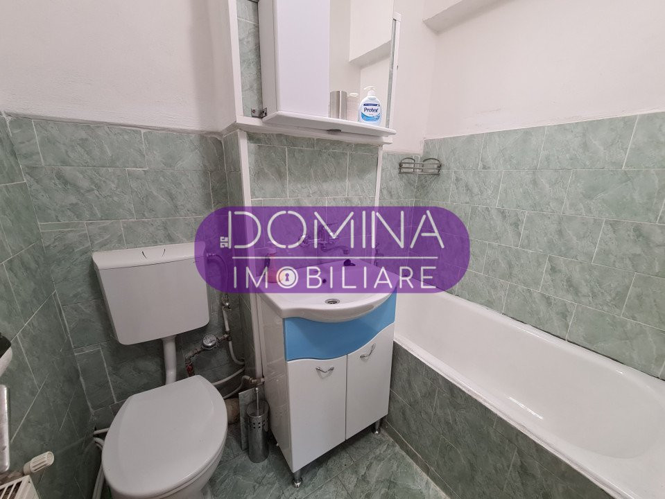 Închiriere apartament 2 camere situat în Târgu Jiu, strada Alexandru Vlahuță 