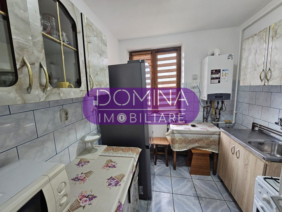 Vânzare apartament 2 camere, situat în Bumbești Jiu, strada Jiului - etaj 1