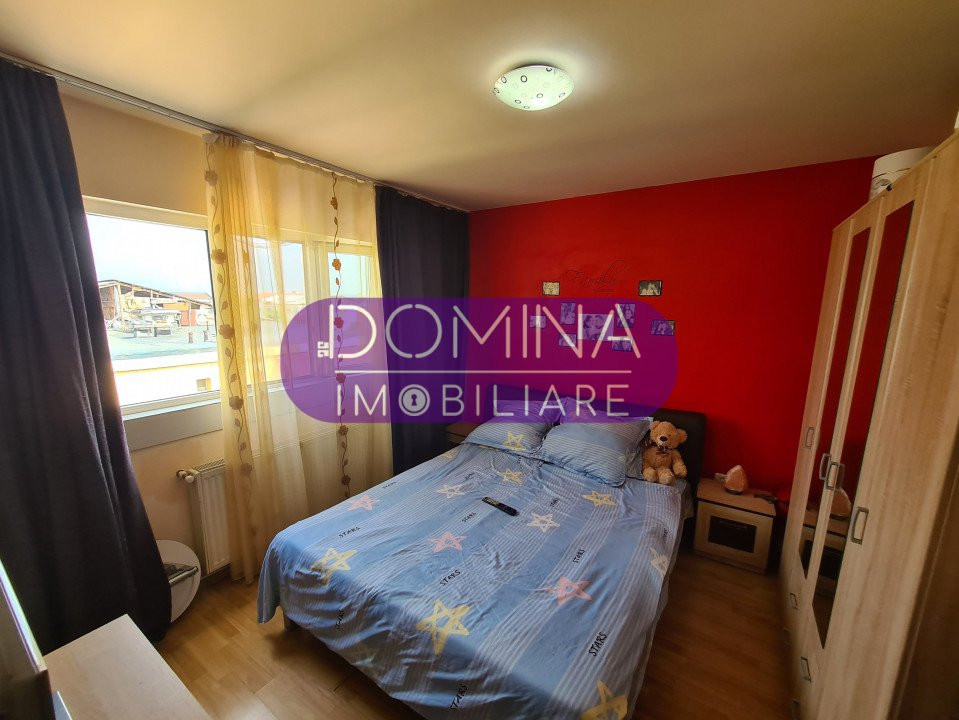 Vânzare apartament 3 camere situat în Târgu Jiu, Strada 9 Mai (zona Mall)