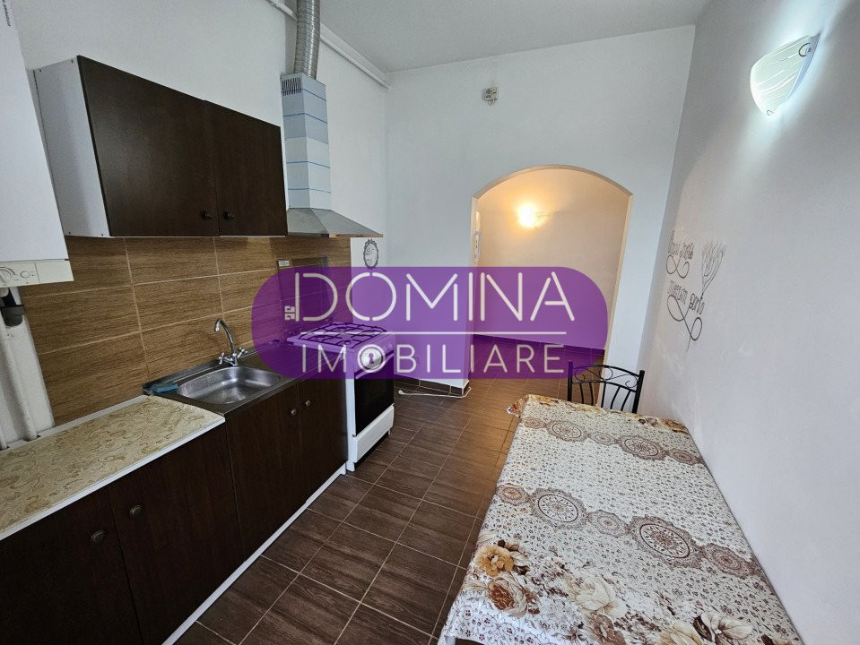Vânzare apartament 2 camere, situat în zonă centrală, strada Slt. M.C.Oancea
