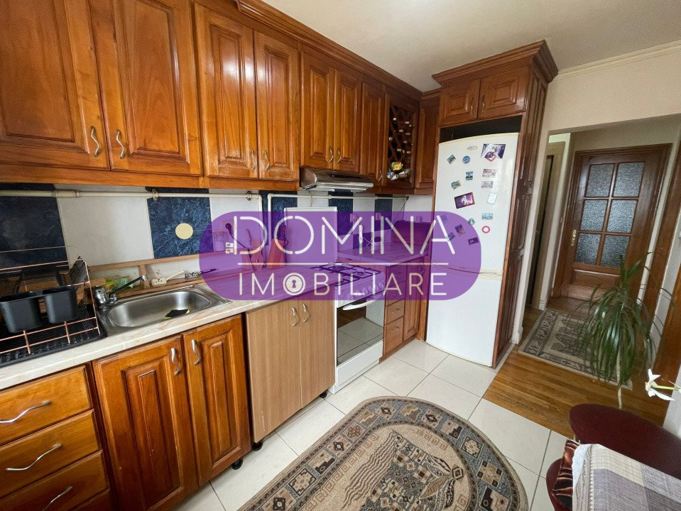 Vânzare apartament 2 camere, mobilat/utilat, strada Nicolae Titulescu 