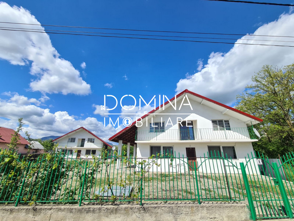 Vânzare proprietate multifuncțională, în Arcani, sat Sănătești - la DN 67 D