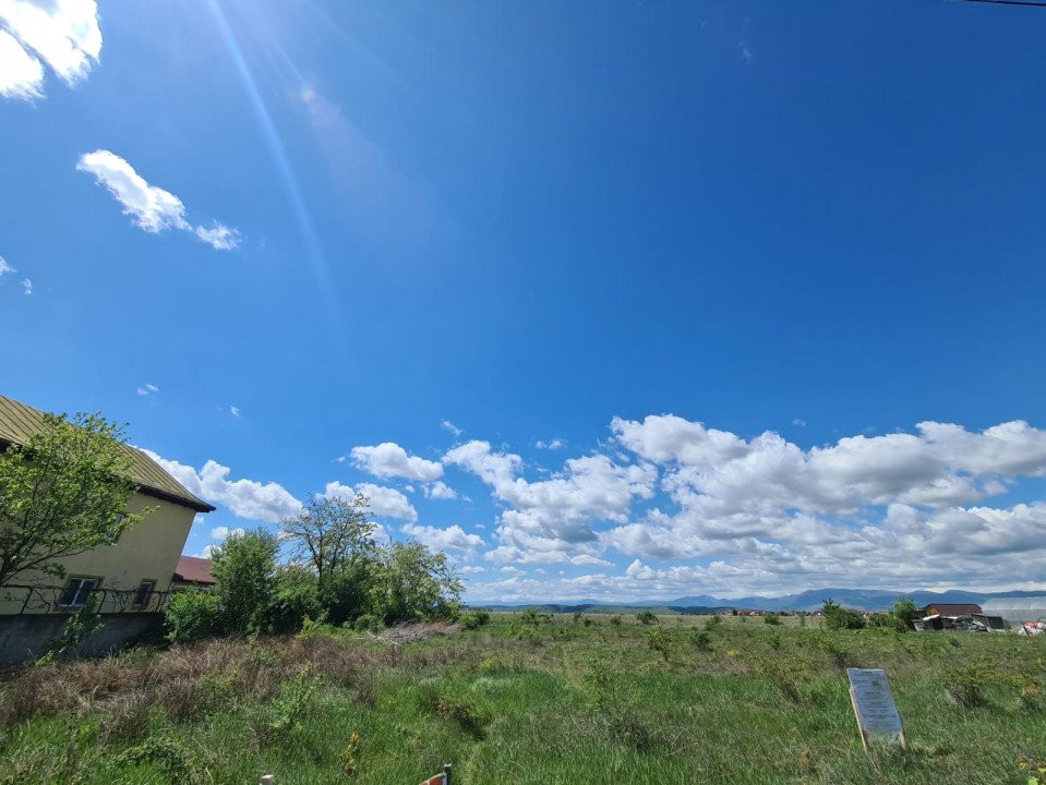 Vânzare loturi teren intravilan, situate în cartier Preajba, str. Frăsinetului