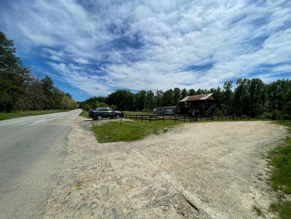 Vânzare teren *oportunitate investiție* situat în Cărbunești-Sat, la DN 67B