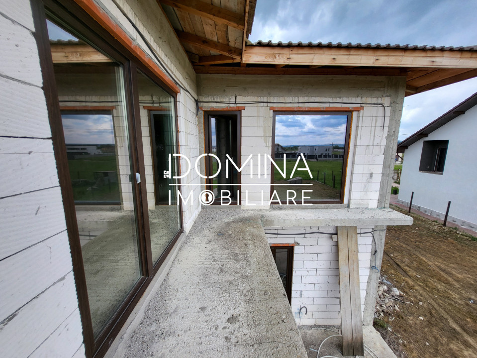 Vânzare casă construcție nouă P+1, situată în Târgu Jiu, cartier Drăgoieni