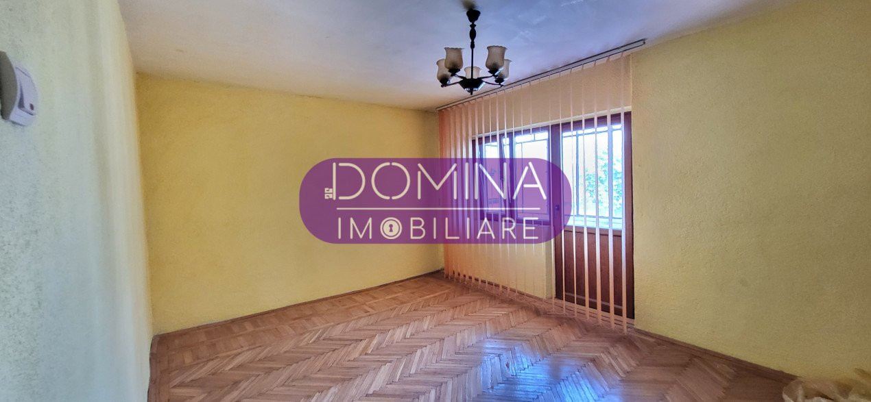 Vânzare apartament 3 camere, et. 2, în Târgu Jiu, B-dul Ecaterina Teodoroiu