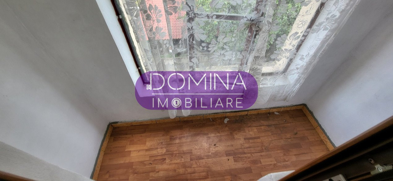 Vânzare apartament 3 camere, et. 2, în Târgu Jiu, B-dul Ecaterina Teodoroiu