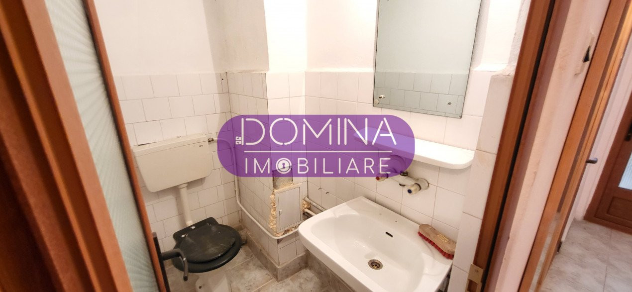 Vânzare apartament 3 camere, et. 2, în Târgu Jiu, B-dul Ecaterina Teodoroiu