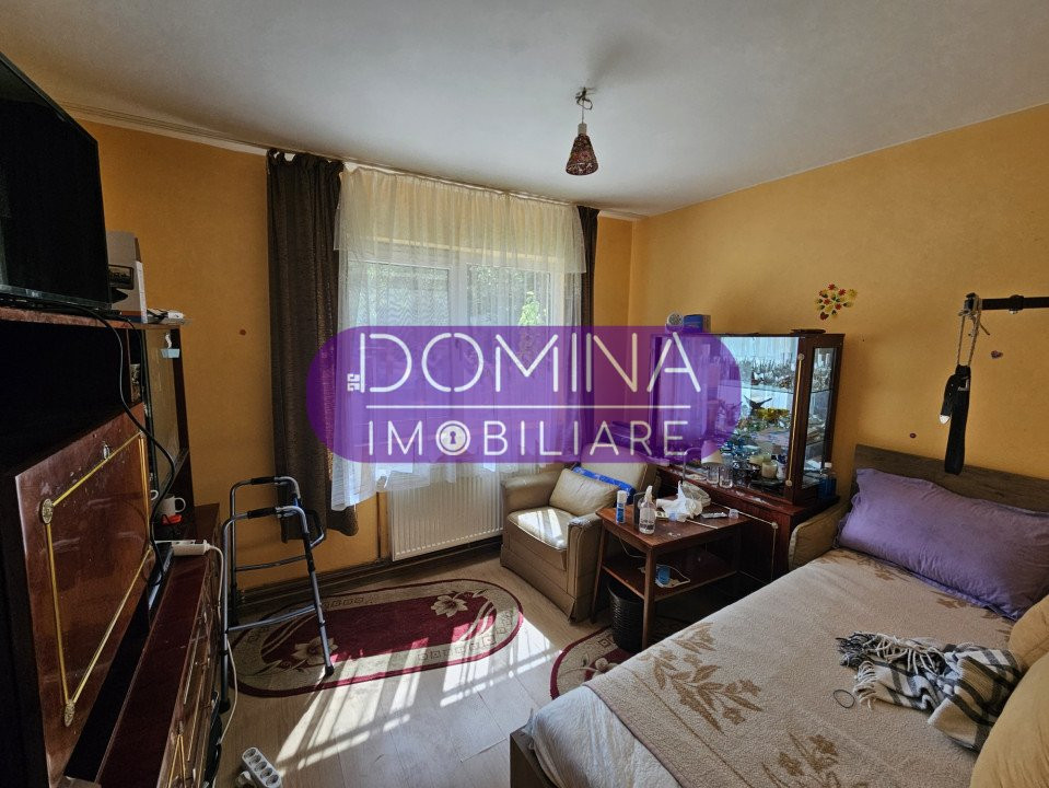 Vânzare apartament 3 camere, situat în Târgu Jiu, strada Mioriței 