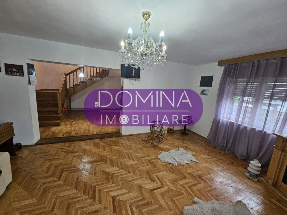 Vânzare casă P+1, situată în Târgu Jiu, zonă centrală, strada Griviței