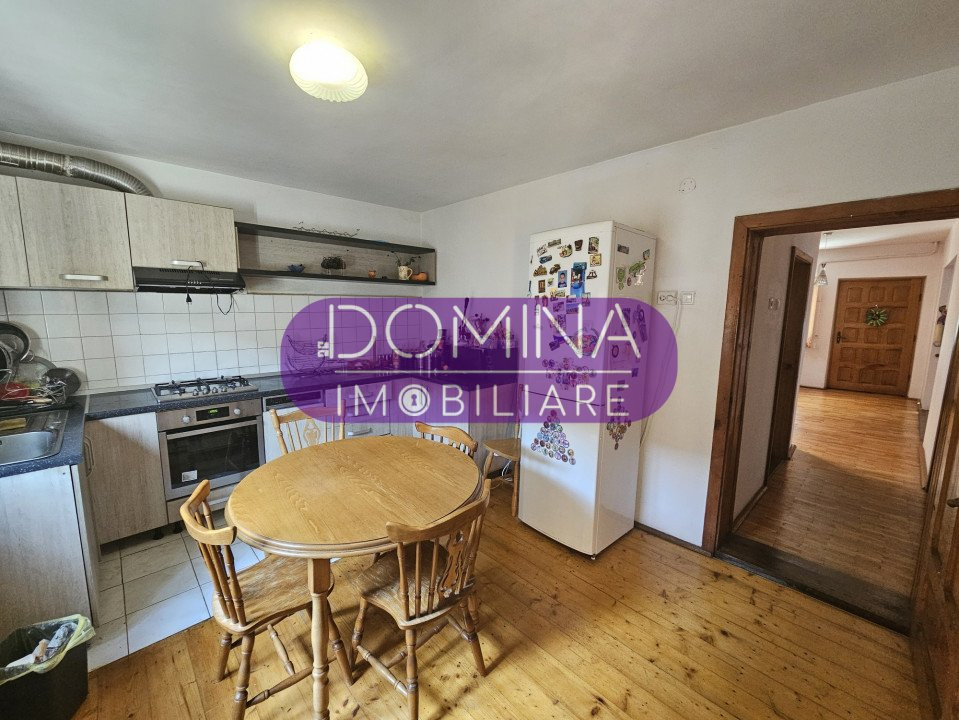 Vânzare casă P+1, situată în Târgu Jiu, zonă centrală, strada Griviței