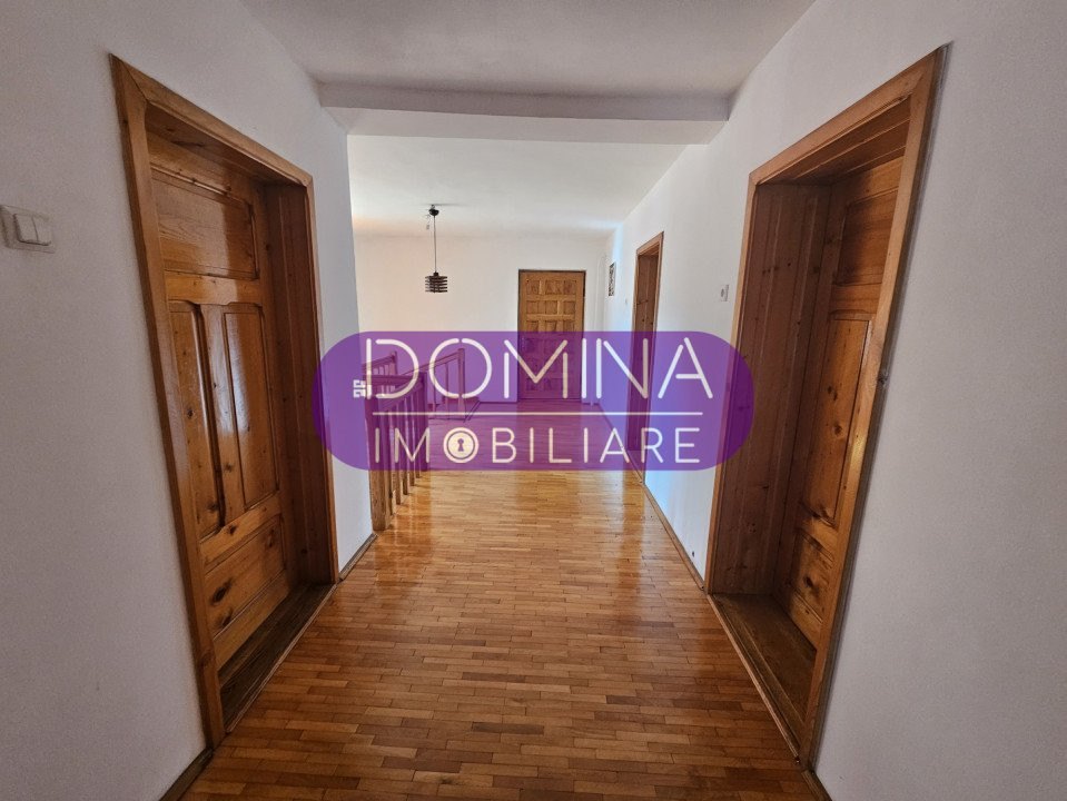 Vânzare casă P+1, situată în Târgu Jiu, zonă centrală, strada Griviței