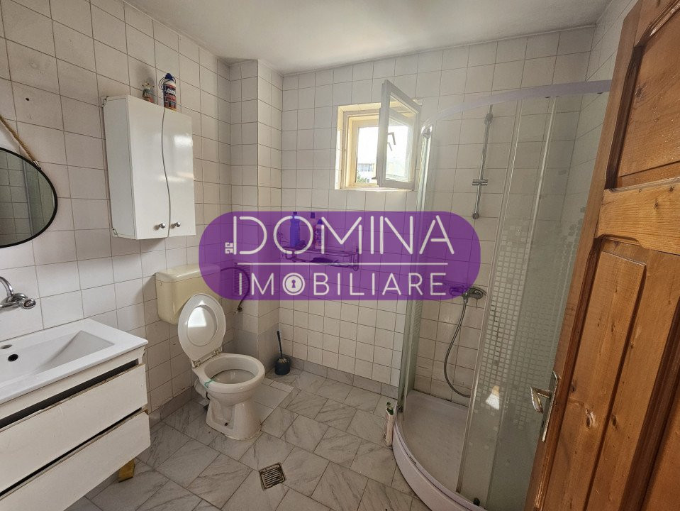 Vânzare casă P+1, situată în Târgu Jiu, zonă centrală, strada Griviței