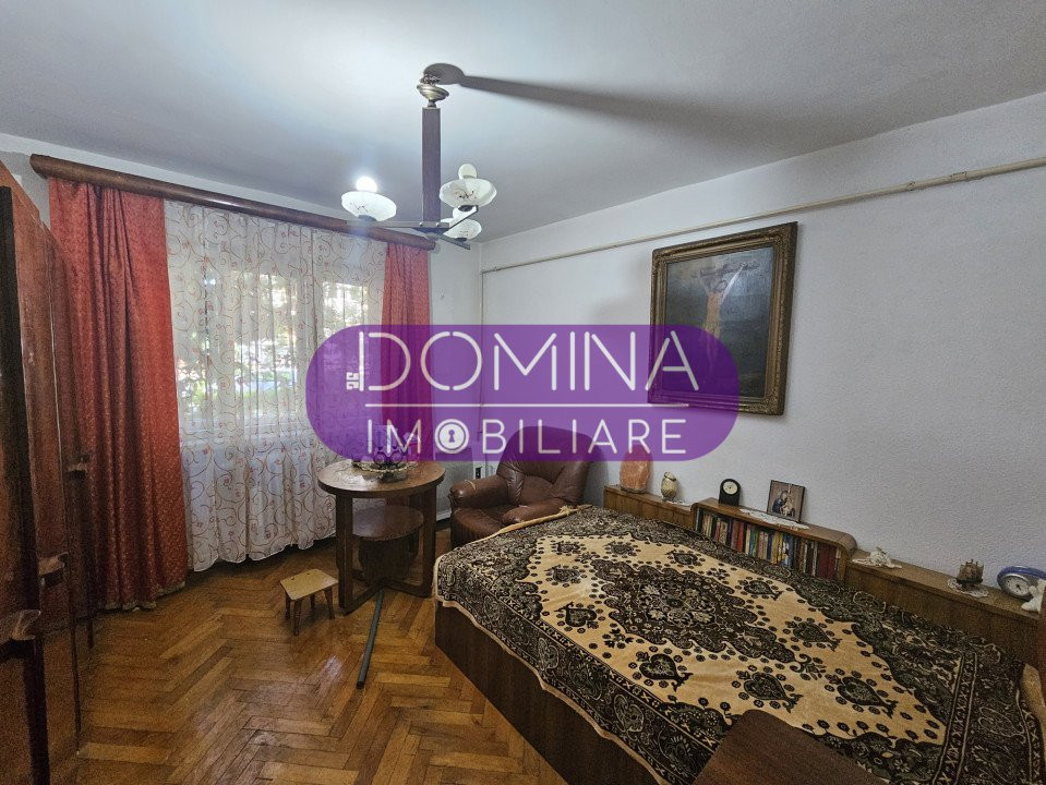 Vânzare apartament 3 camere - strada Nicolae Bălcescu - zonă centrală		