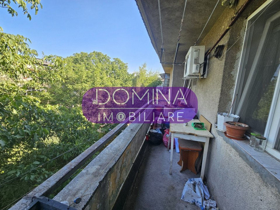 Vânzare apartament 3 camere, situat în Târgu Jiu - Aleea Garofiței