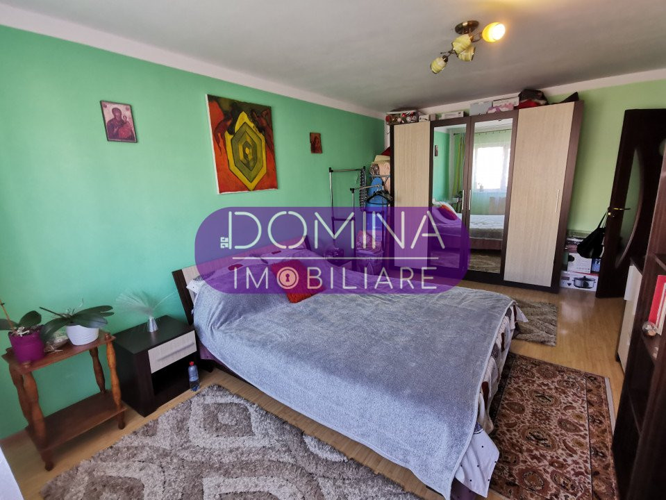 Vânzare apartament central cu 2 camere, situat în Târgu Jiu, strada Cerna