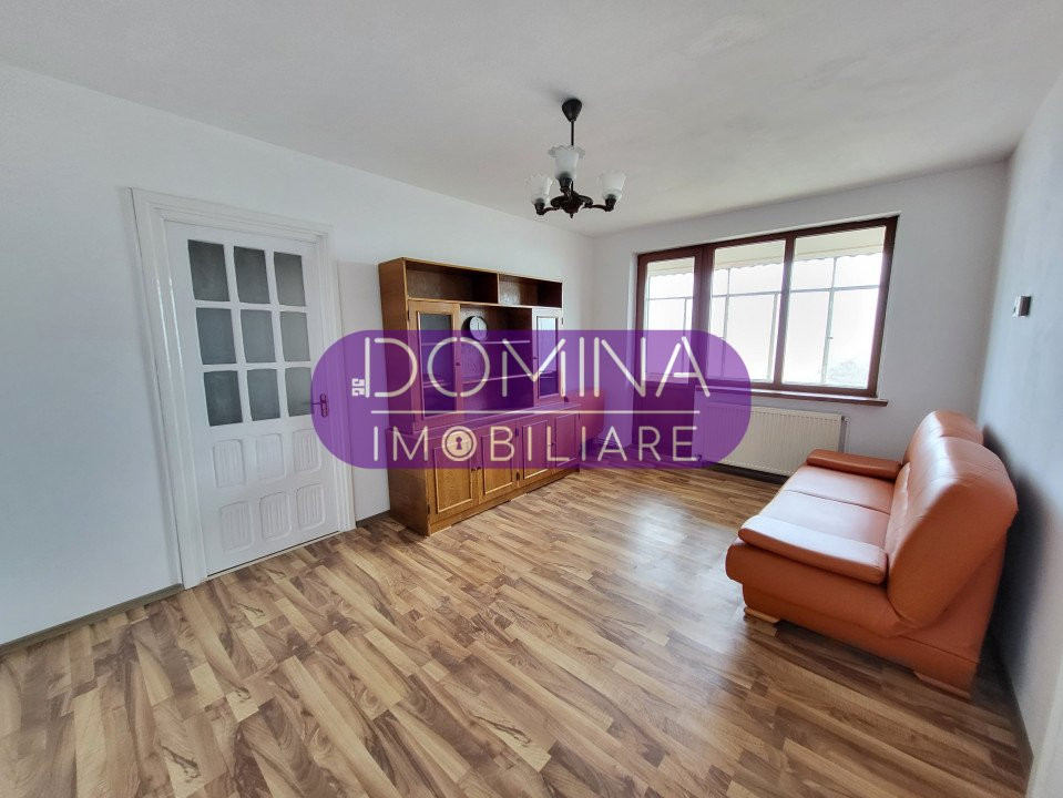 Vânzare apartament 2 camere luminos - strada Unirii - zonă centrală